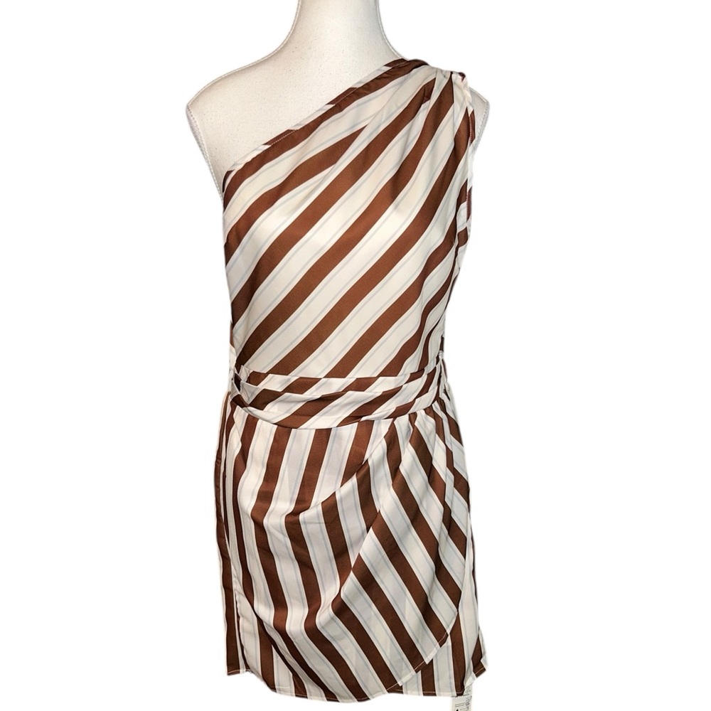 Cupshe Brown and White Asymmetrical One- Shoulder Mini Dress M - Picture 2 of 8